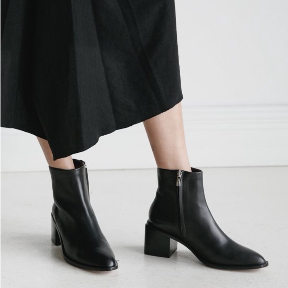 Clergerie Paris Xenia Boot - sz 40.5